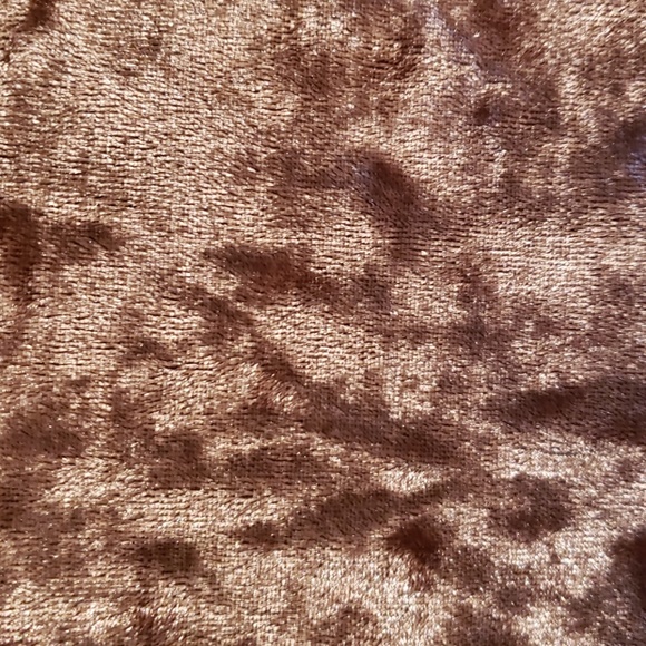 NWT CRUSHED VELVET - Picture 5 of 7